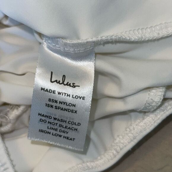 Lulus Womens V-Neck Ruched Stretch Long‎ Sleeve Bodysuit White Medium - Picture 4 of 7